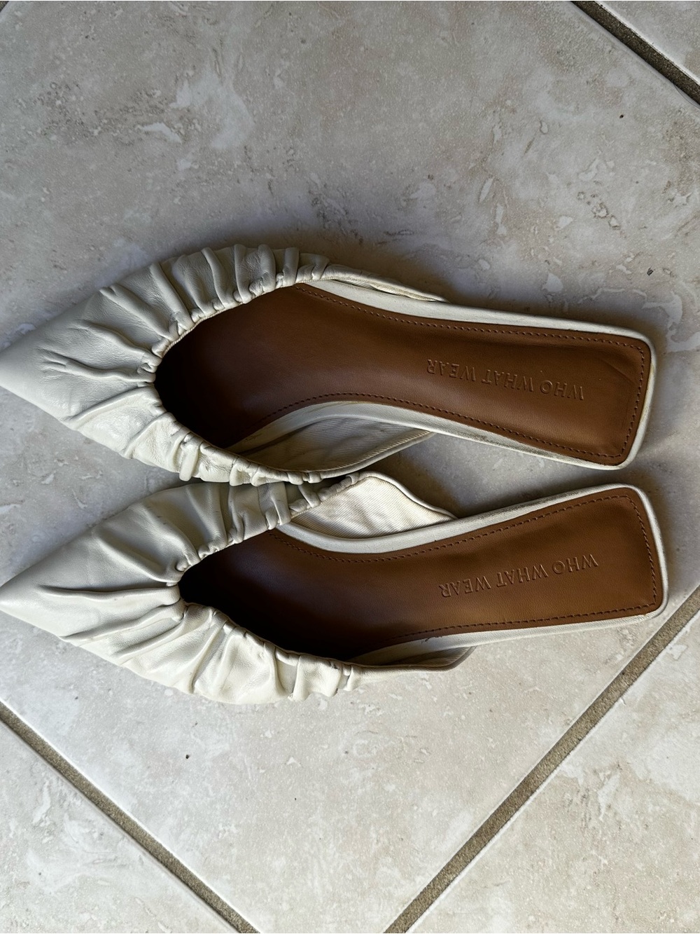 Who What Wear Cream Ruched Pointed Square-Back Mules